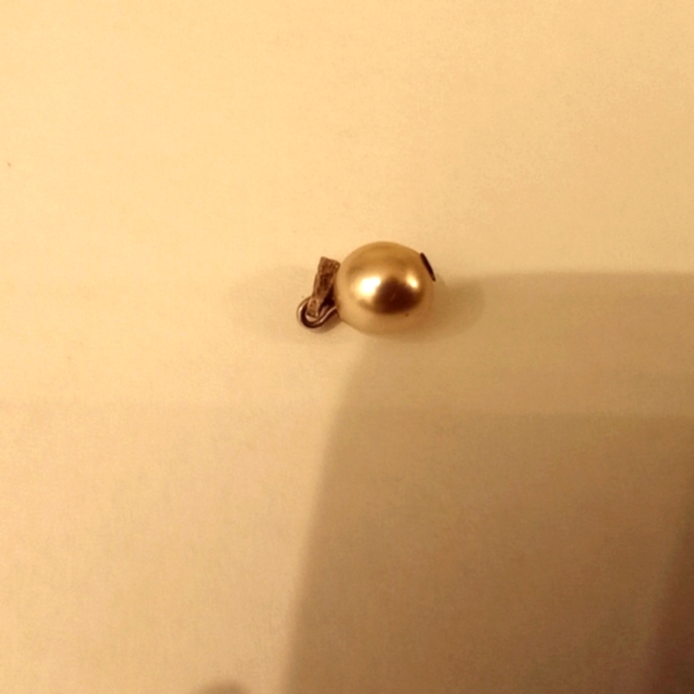 Vintage Single Pearl Pendant - Picture 3 of 6